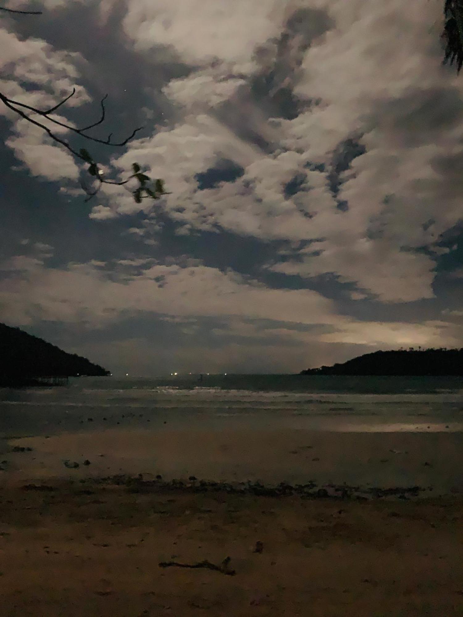 Easy Tiger - M'Pai Bay Beach, 코롱 산로엠 외부 사진